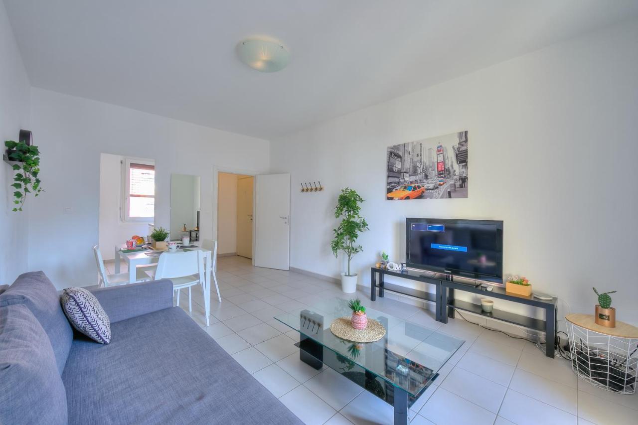 Central Amor - Happy Rentals Lugano Bagian luar foto